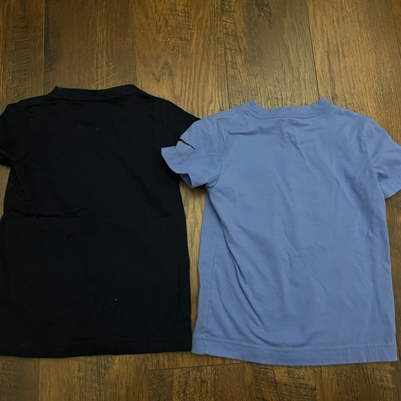 Nike T-Shirts Bundle of 2 Both Size 4T - Picture 2 of 4